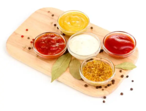 molhos-sauces-on-chopping-board-1.png