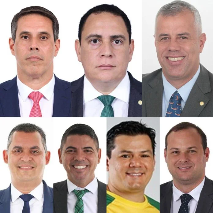 Sete dos dez deputados