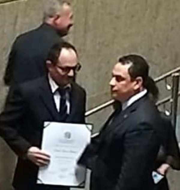 olicio-santana-recebendo-comenda-da-AL.jpg23 de agosto de 2025