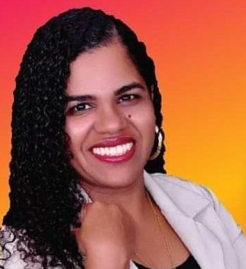Advanir-Rosa-presidente-do-Coletivo-Diversidade-Literaria.jpg