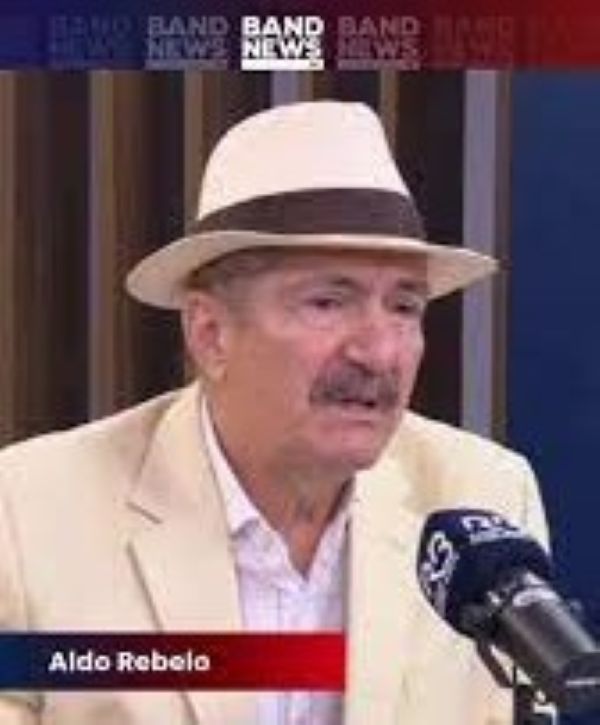 aldo-outra-foto-na-vert.jpg