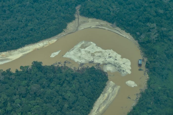 ouro-e-rio-morre.jpg