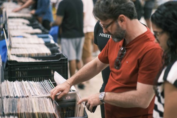 Feira-Capixaba-do-Vinil_credito_Discolatras-