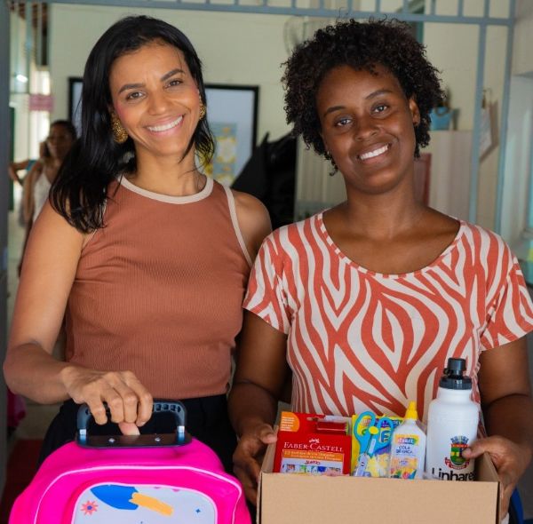 kits-escolares-entrega-05.jpg