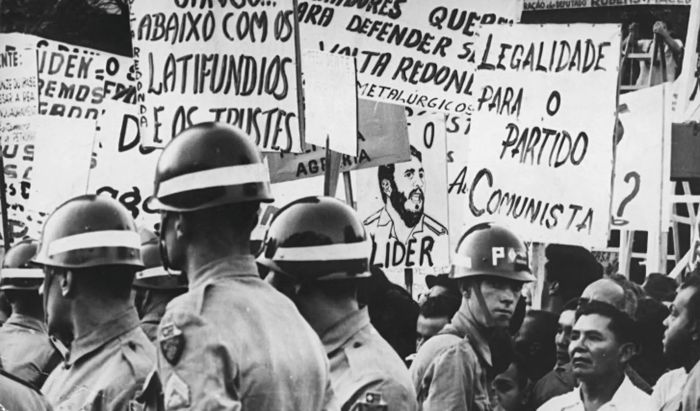Populacao-presente-no-Comicio-da-Central.jpg