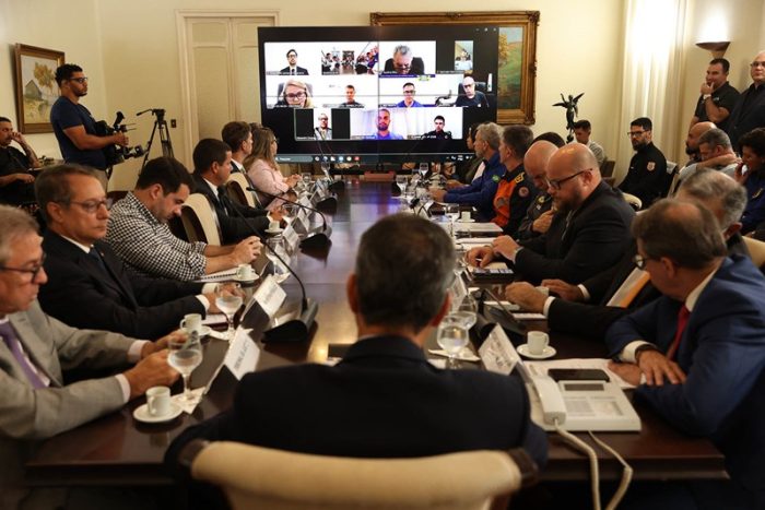 gov-reuniao-outra-e1776373039308.jpg