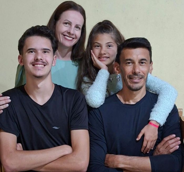 Jailza-Boldt-da-Costa-e-familia-1.jpg