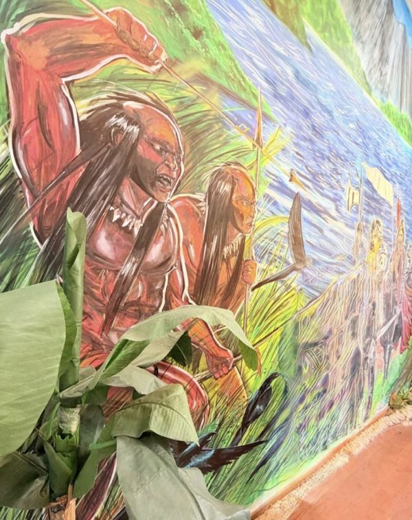 Painel-A-Chegada-indigenas-Goitaca-arte-de-Rodolpho-Valdetaro.jpg