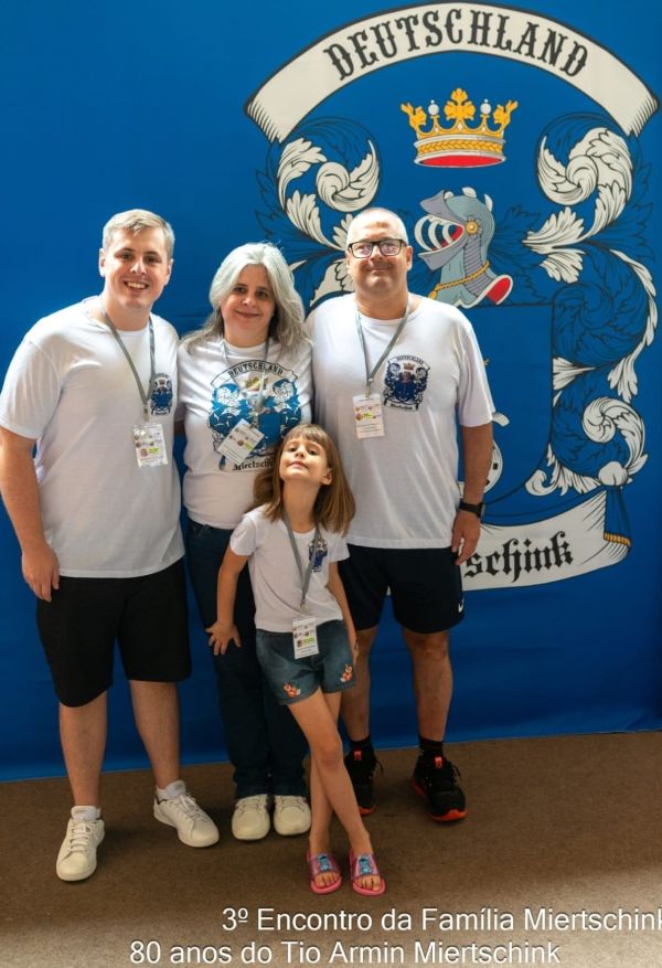 Rangel-Miertschink-e-familia.jpg