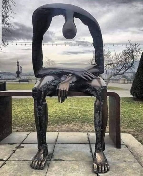 escultura-no-poema-de-bandeira.jpg5 de junho de 2026 76 KB