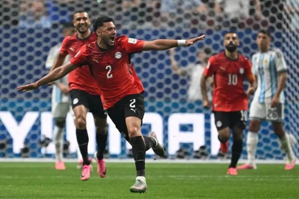egito-comemora-gol.jpg