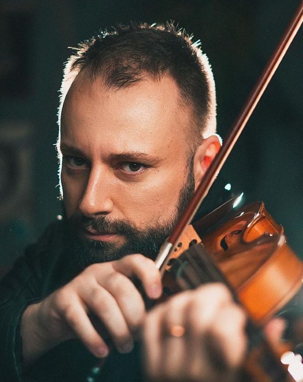 uliano_buosi_violinista-credito-Rodrigo-Guilherme-1.jpg