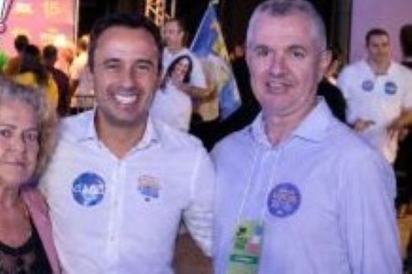 pelaes-com-scaramussa-e-tania-300x300-1.jpg 17 de agosto de 2026 31 KB